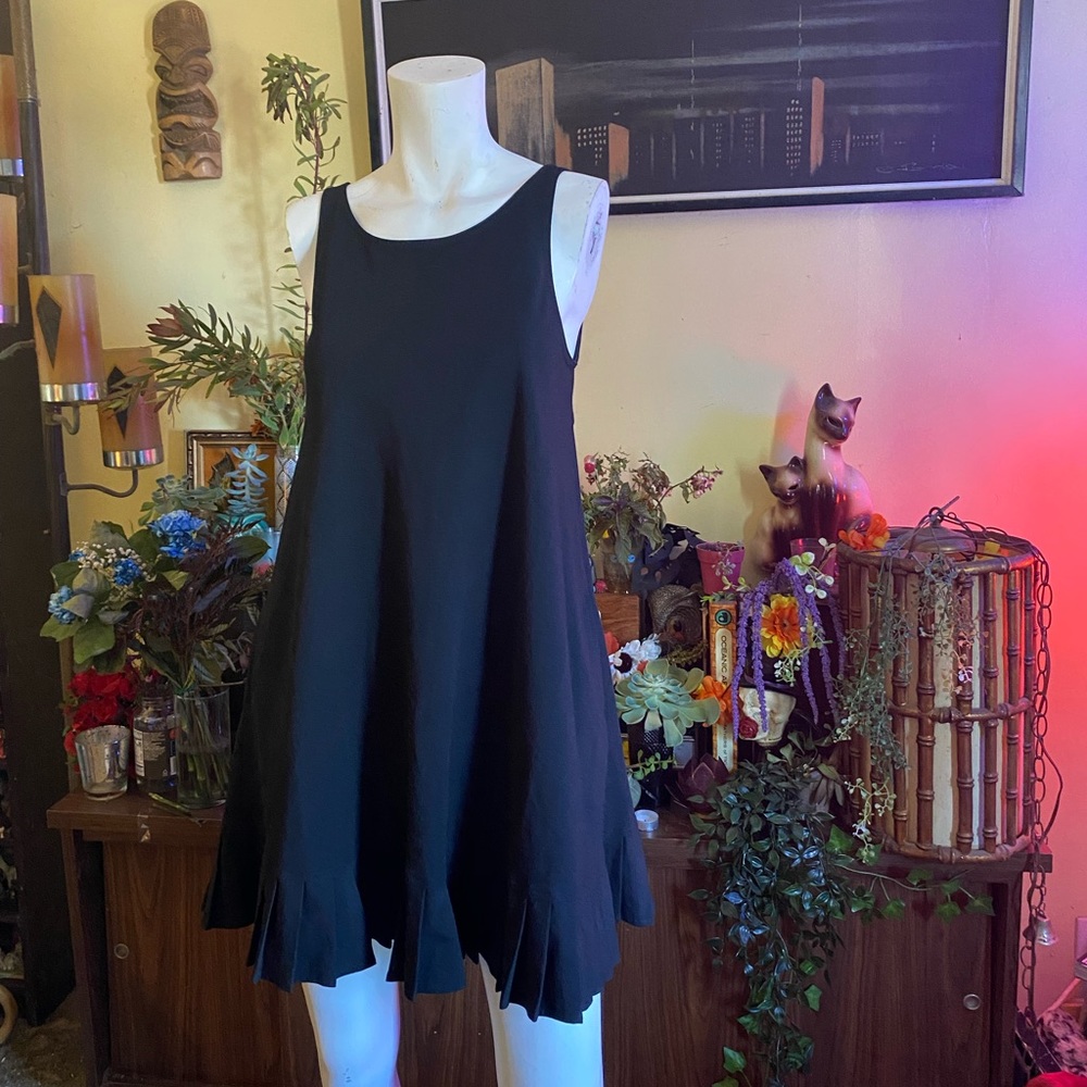 Old navy ladies pleated black school girls swing sun mod contemporary dress